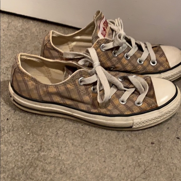 Tan, orange and cranberry plaid converse all-stars - Picture 2 of 6